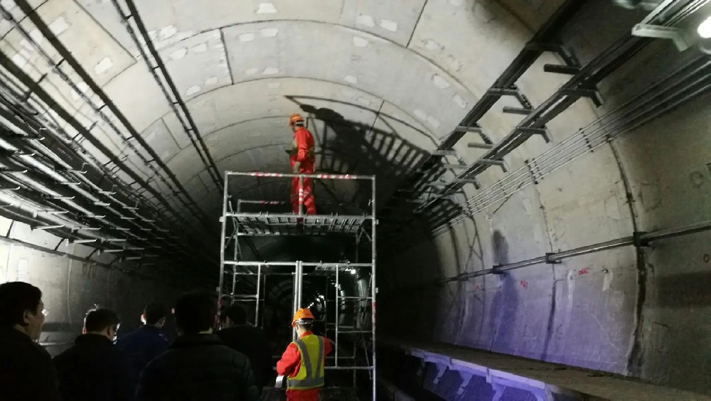 凤凰镇地铁线路病害整治及养护维修